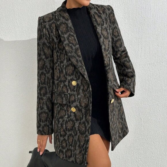 Elegant Women's Leopard Printed double breasted Blazer Jacket - Picture 4 of 8